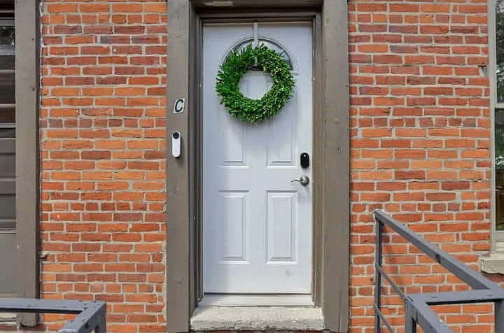 82 Price Ave #C — Photo 10