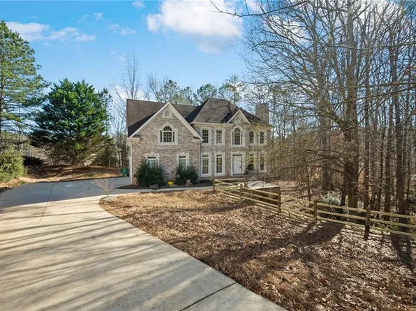 4588 Carissa Ct, Ellenwood, GA 30294