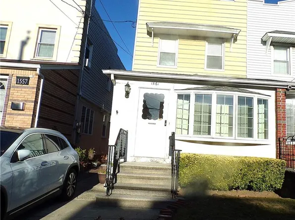 1561 E 37th St, Brooklyn, NY 11234