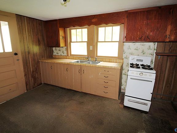 18th image of 702 Tidmore Bend Rd