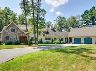 5 Holt Ln, North Reading, MA 01864