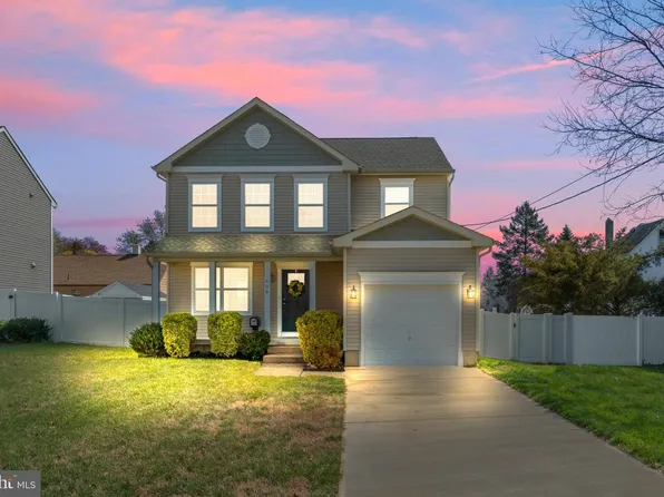 606 Central Ave, Glendora, NJ 08029