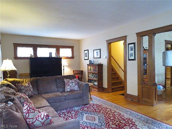 2nd image of 17469 Norton Ave