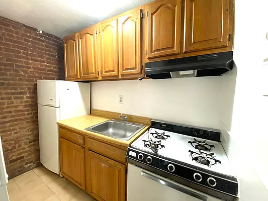 Rented by Guidance Realty Corp. | media 14