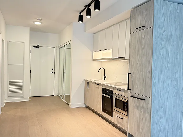 91 Montclair Ave #738 — Photo 3