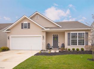 701 Cedar Crest Dr, Elyria, OH 44035