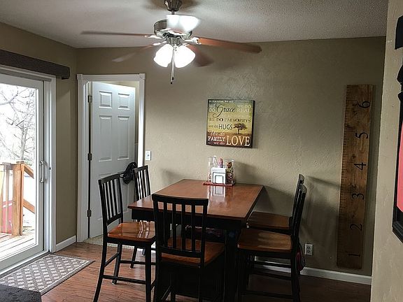 5th image of 107 Rosa Dr