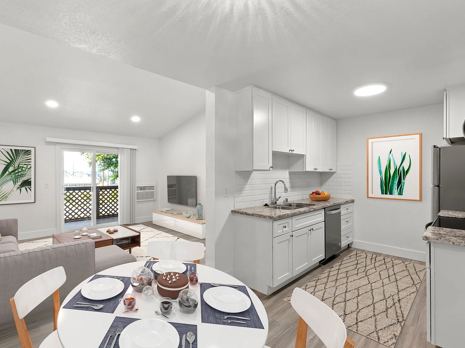 The Huntley Apartments — Photo 4