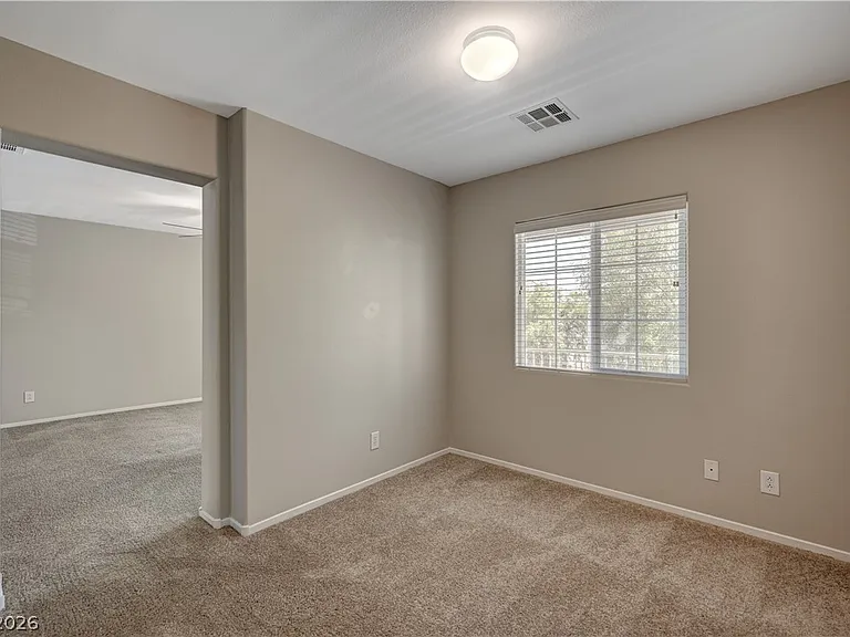 10592 Valdosta Ave — Photo 30