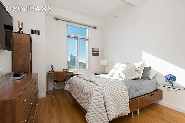 Sold by Compass | media 3