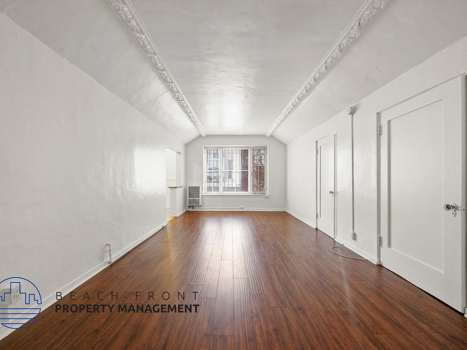 475 S. New Hampshire Ave. — Photo 4