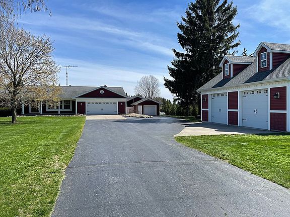 2 car garage w/ an upstairs