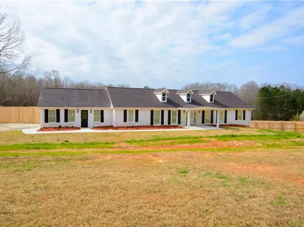 168 Kennedy Estates Rd, Carrollton, GA 30116