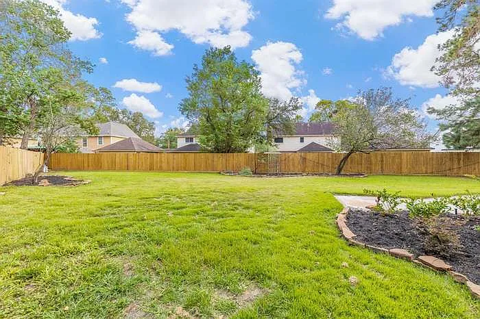 6018 Gnarled Oaks Ct — Photo 10