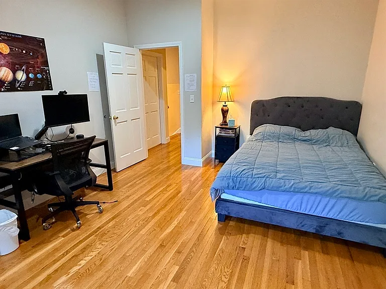 55 Monument St #2 — Photo 16
