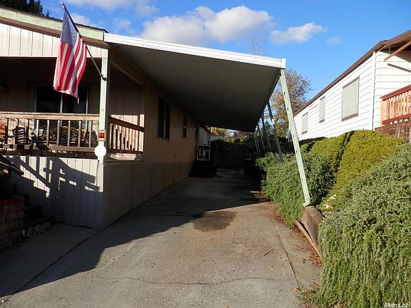 3rd image of 12340 Pepperwood Cir