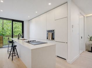 6984 Rue De Normanville, Montreal, QC H2S2C3