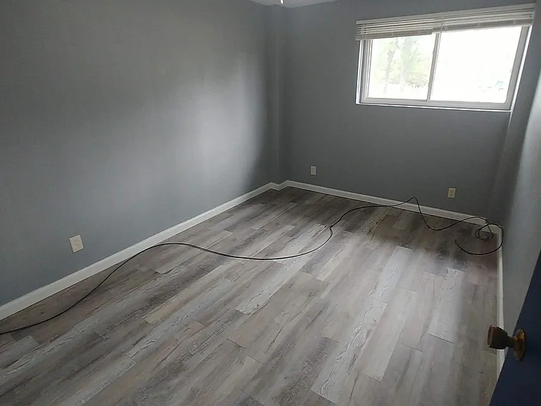 210 E Mulberry St #8 — Photo 8