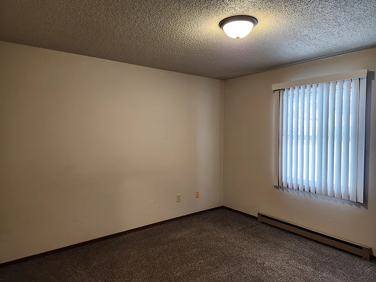 2519 Sessions St — Photo 8