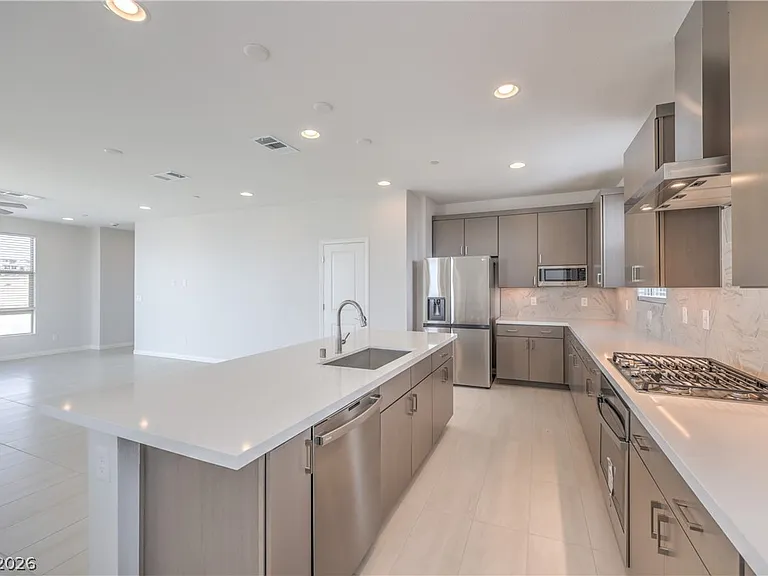 11504 Fleet Wing Ave — Photo 13