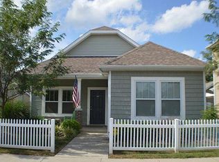 207 Cheney Rd, Versailles, KY 40383