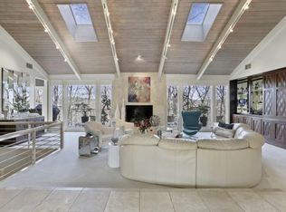 680 River Chase Pt, Atlanta, GA 30328