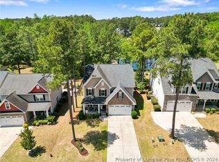 106 Valley Stream Rd, Spring Lake, NC 28390