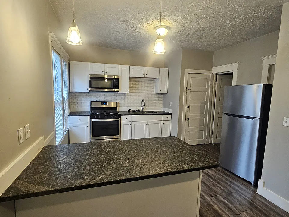 Stone counter top and stainless appliances