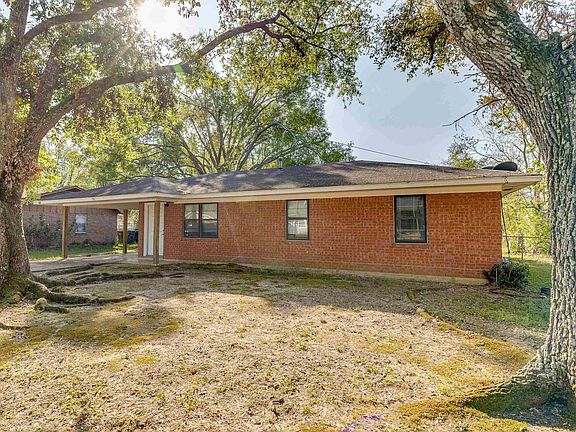 3rd image of 309 Conella St