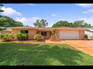 1707 Hibiscus Cir S, Oldsmar, FL 34677