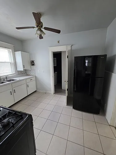 1523 10th Ave Photo 1