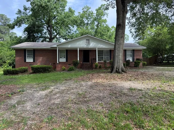 5911 Bishop Dr, Columbus, GA 31909