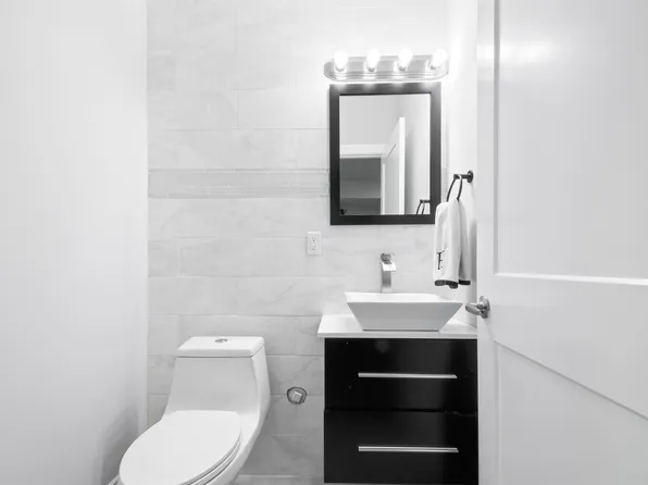 114 Bleecker Street image 18 of 24