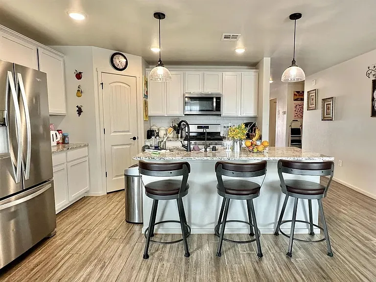 1210 San Carlos St — Photo 33