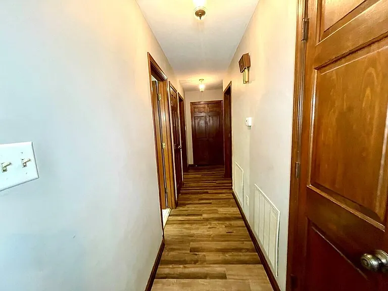 205 Browning Pl — Photo 10