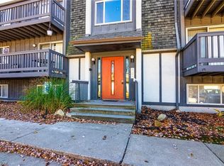 4750 Oak Point Rd UNIT 305, Lorain, OH 44053