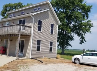 979 N 24th Rd #2, Oglesby, IL 61348