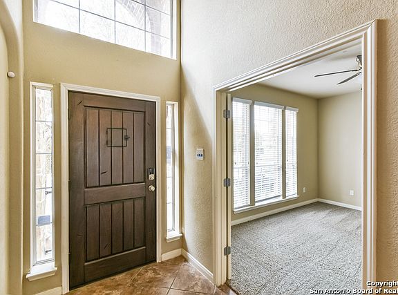 5th image of 6234 Diego Ln