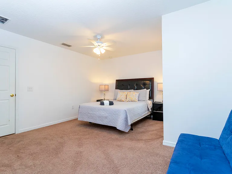 5122 Dominica Dr — Photo 4