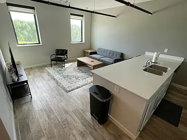 Clone of Furnished 2 Bed - Twin Oaks Apartments