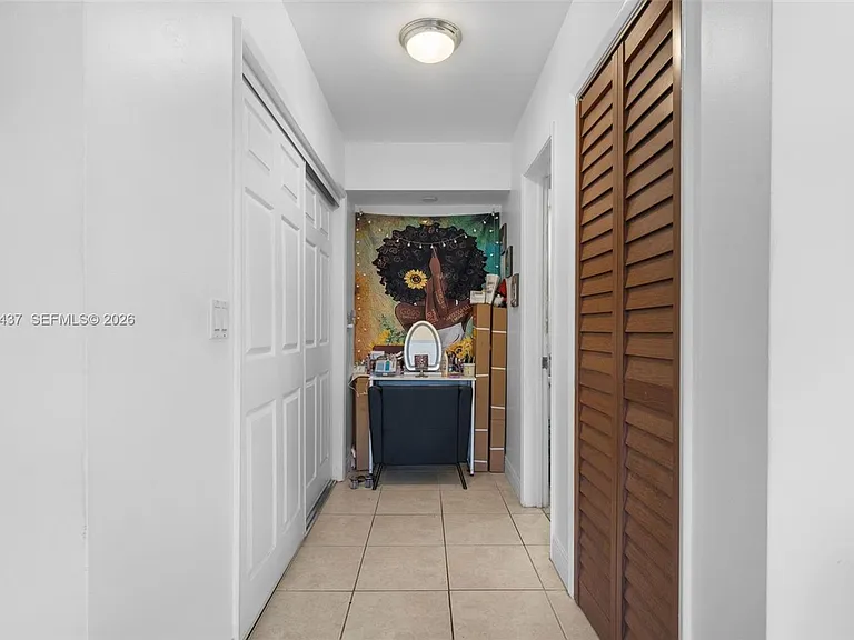 4306 Johnson St — Photo 7