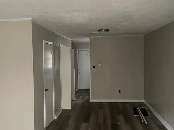 The Ridge Apartments