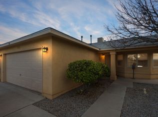 500 Cimarron Meadows Dr NE, Rio Rancho, NM 87144