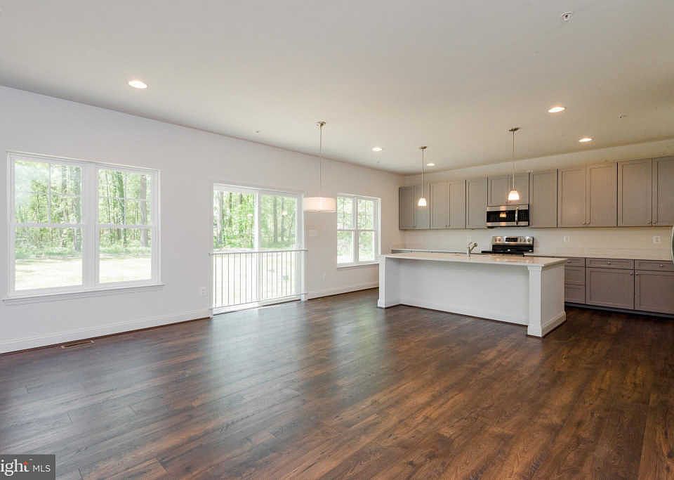 1st image of 1508 Beaux Ln