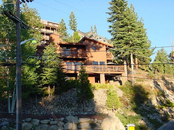 Panoramic Lake View decks from every room