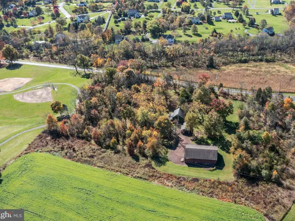 271 Landis Rd, Harleysville, PA 19438