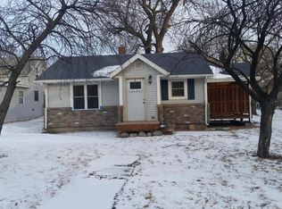 638 N Munsterman St, Appleton, MN 56208