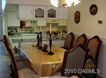 5th image of 22 Capistrano Dr