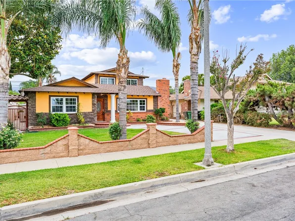 986 W Kendall St, Corona, CA 92882