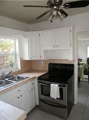 4th image of 1545 NW 7th Ter
